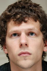 杰西·艾森伯格剧照