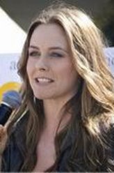 Susan Heffley（艾丽西亚·希尔维斯通饰演）