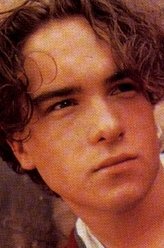 约翰尼·盖尔克奇剧照