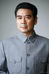 周恩来（孙维民饰演）