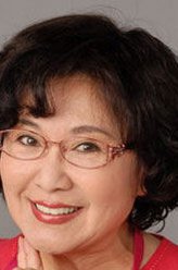 包惜弱（李司棋饰演）