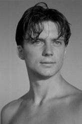 弗朗科·英特朗吉剧照