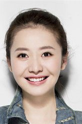 陆萧萧（杨斯饰演）