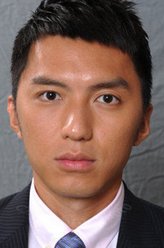 郭尚正（袁伟豪饰演）