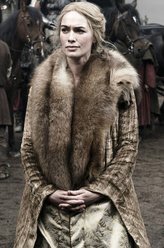 瑟曦·兰尼斯特（琳娜·海蒂饰演）