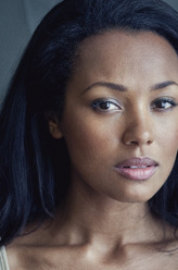 Alexis（梅勒妮·丽布德饰演）