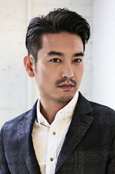 汪海鲲（袁文康饰演）