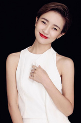 洪大妞（焦俊艳饰演）