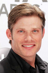 克里斯·卡马克剧照