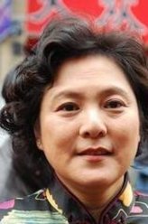 张芝华（张芝华饰演）
