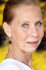 卡蒂·奥廷宁剧照