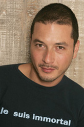 劳尔·门德兹剧照