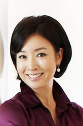 吴华兰（金宝妍饰演）