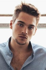 迪伦·斯派比利（迪伦·斯派比利饰演）