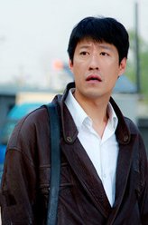 陆永福（于震饰演）