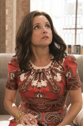 茱莉亚·路易斯-德瑞弗斯剧照