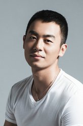 欧阳浦生（朱亚文饰演）