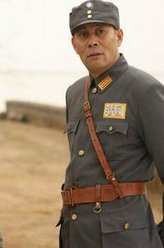 邝秉义（张光北饰演）