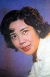 老太太（郑振瑶饰演）