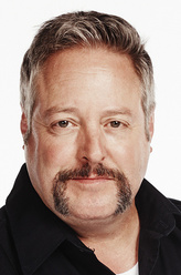 Kyle（加里·瓦伦廷饰演）