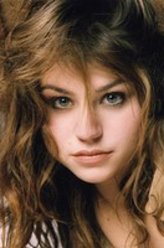 艾米莉·德奎恩剧照