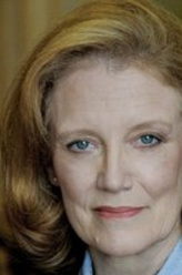 Gail Cronauer剧照