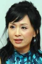 崔景兰（朴海美饰演）