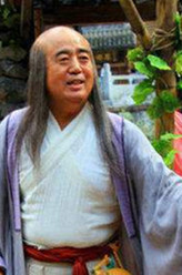 刘执事（全解放饰演）