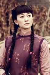 叶飞霞（李小冉饰演）