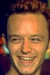 德斯蒙德·奥斯基剧照