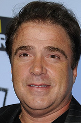 迈克尔·瑞斯玻利（迈克尔·瑞斯玻利饰演）