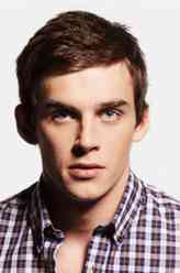 劳瑞·提卡宁剧照