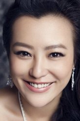 李彩莲（郝蕾饰演）