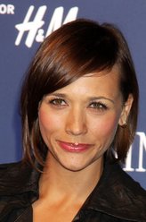 Angie Tribeca（拉什达·琼斯饰演）