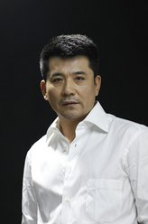 吴阶平（孙淳饰演）