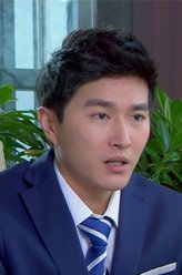 沈立方（陆昱霖饰演）