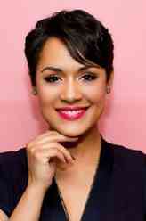 Anika Calhoun/阿尼卡·卡尔霍恩（格蕾丝·基莉饰演）