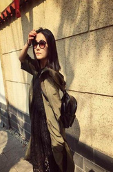 路雯珊（李茜饰演）