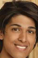 Sid（库努尔·夏尔马饰演）