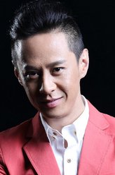 白毛段坤（马浴柯饰演）