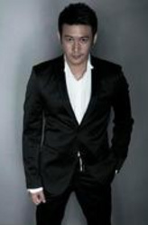 谭明旺（陆毅饰演）