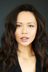 Melissa O'Neil剧照