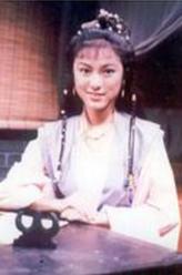 美妮（米雪饰演）