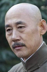 韩英群（韩英群饰演）