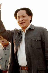 毛泽东（王霙饰演）