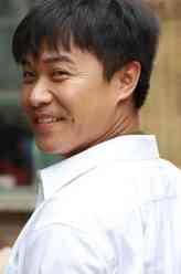 冯国栋（陈思诚饰演）