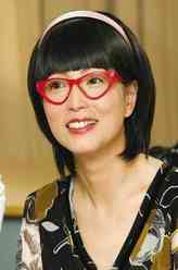 张燕（苑琼丹饰演）