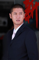 韩子辉（任重饰演）