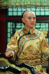 余少群剧照