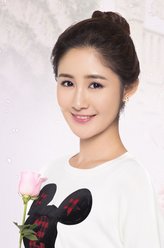 苏小妹（梁田饰演）